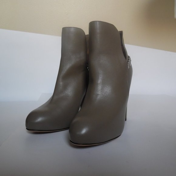 Salvatore Ferragamo Cut Out Ankle Maka Chain Boots - Picture 11 of 14